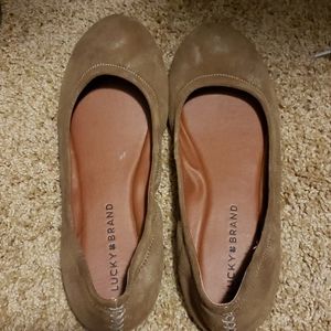 Lucky brand flats